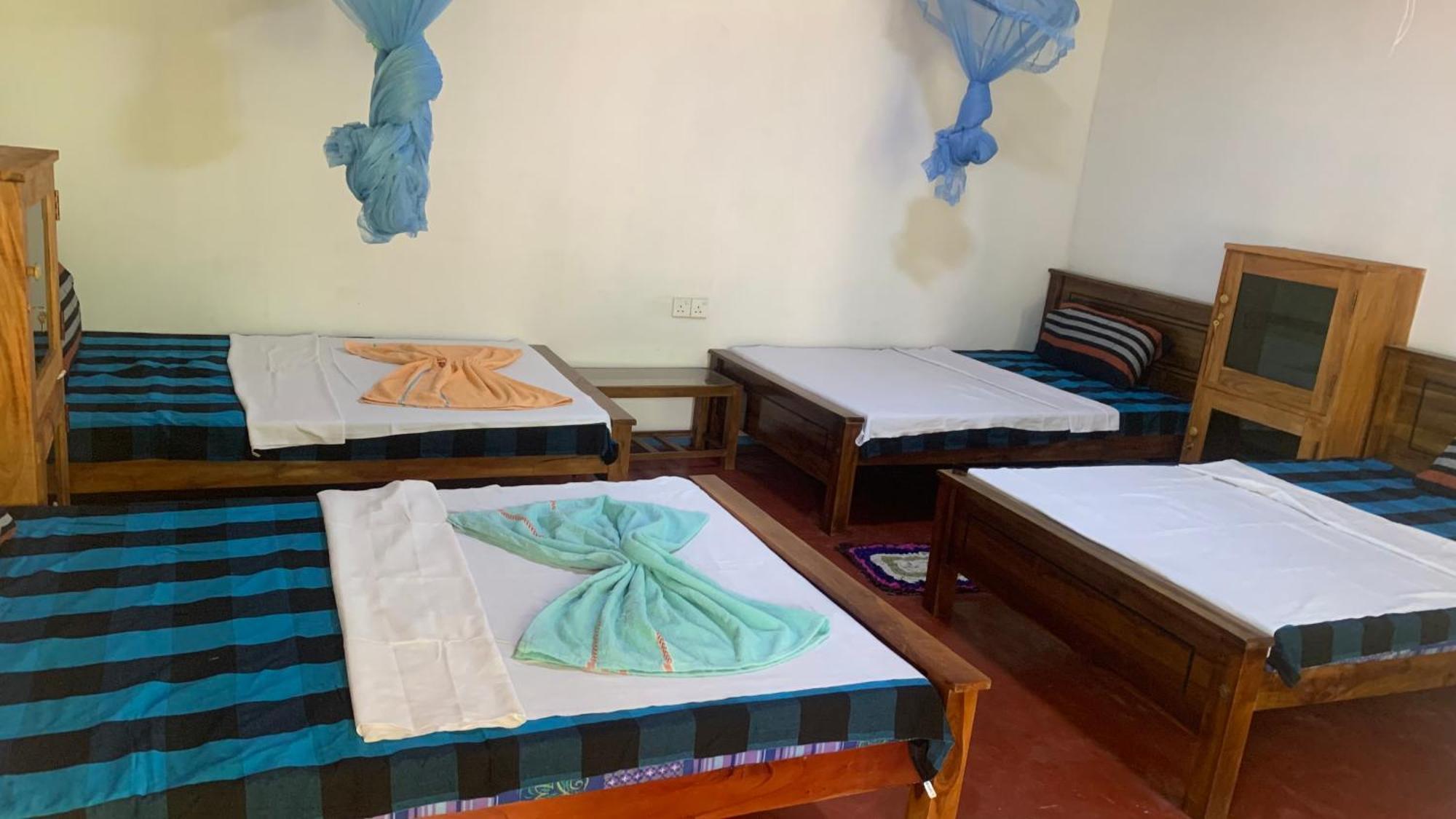 Sigiri Birds Hostel Sigiriya Bagian luar foto